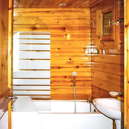 Chalet Cosy A Avec Vue Sur La Montagne *